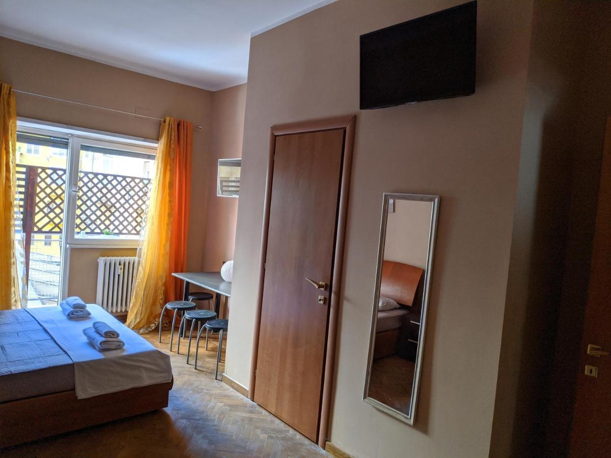 B&B Gina Trastevere Рим Екстер'єр фото