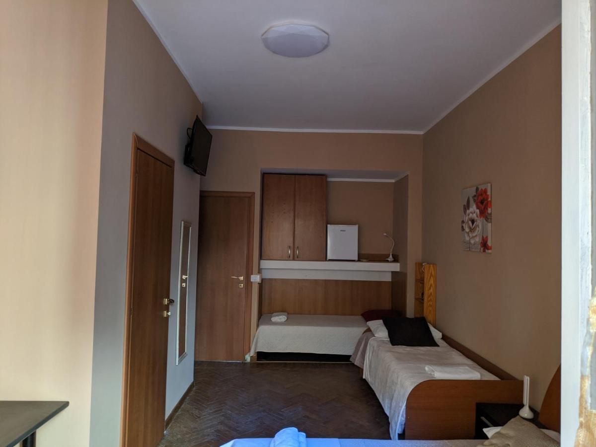 B&B Gina Trastevere Рим Екстер'єр фото